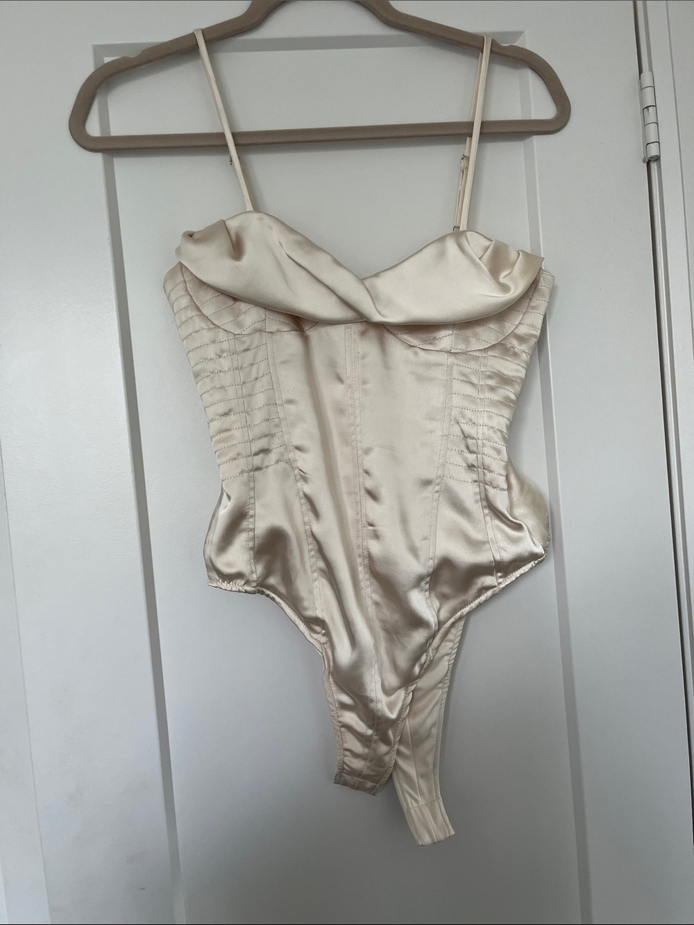 Zara Satin Ivory Corset-Style Bodysuit with Sweetheart Neck (never worn)